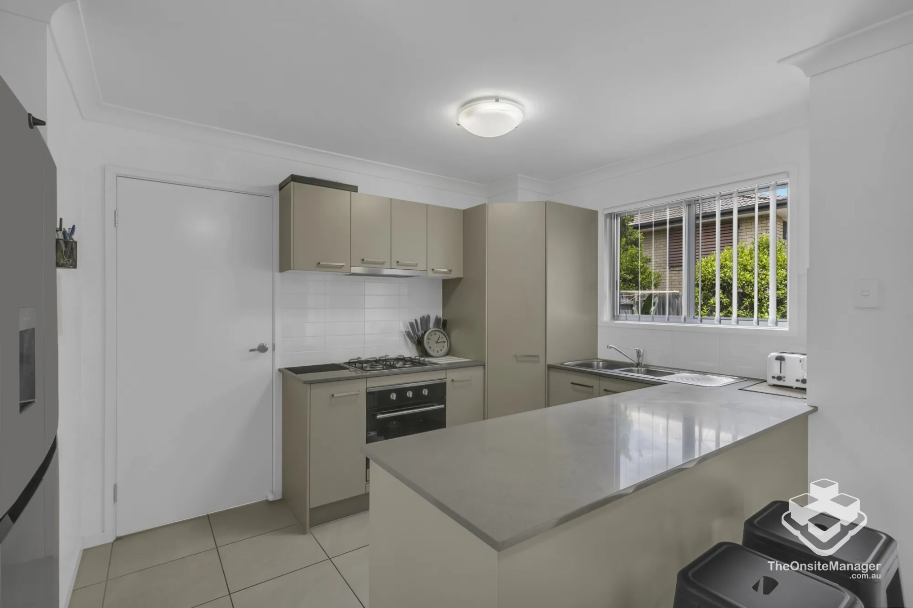 Rental at 80/4 MYOLA STREET, BROWNS PLAINS