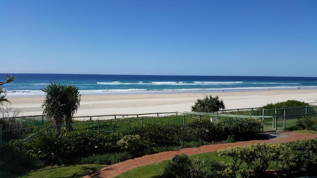 Fully Topped Up $400k+ Holiday Management Rights With No Garden or Pool Maintenance