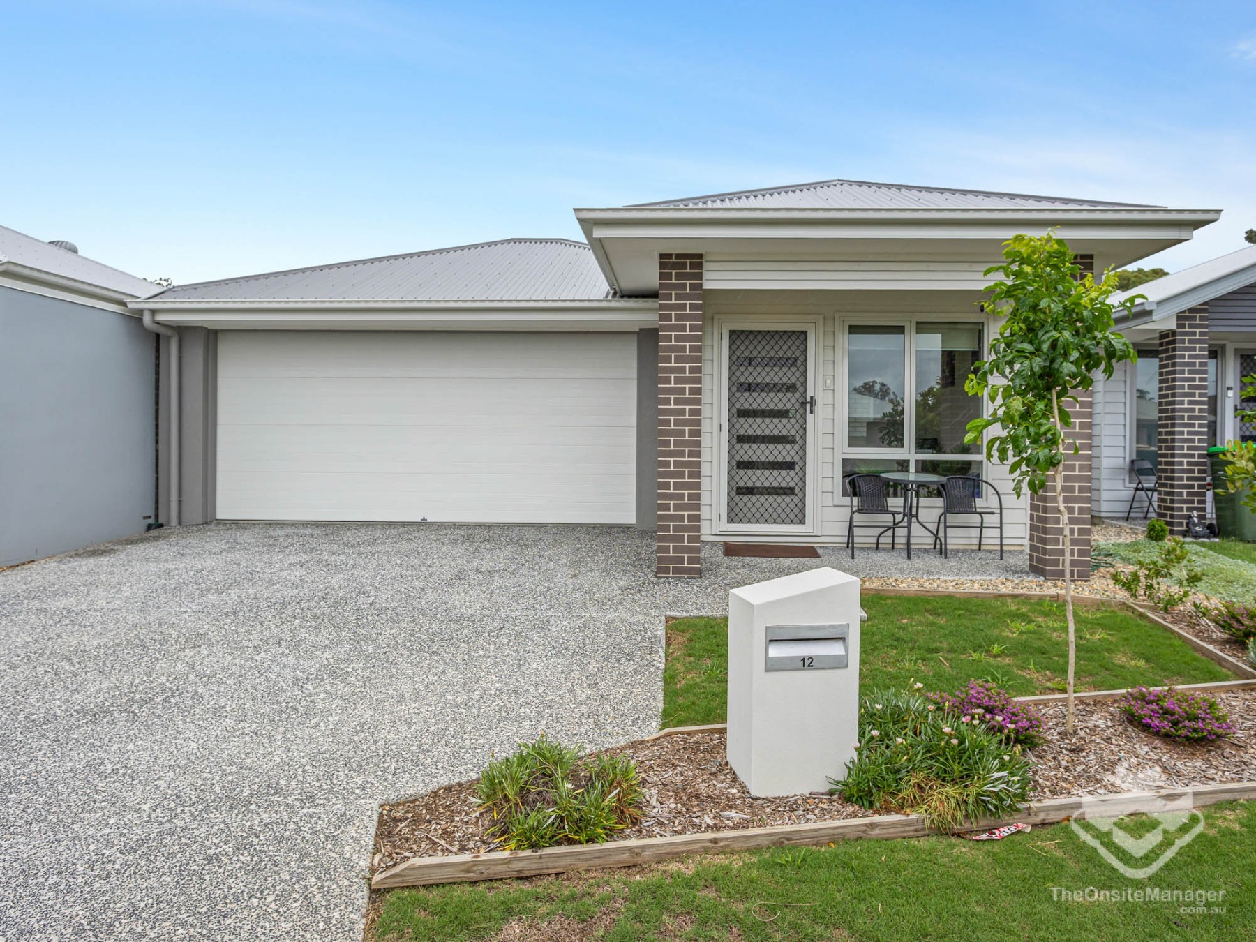 Near New 4-bedroom home For Sale.