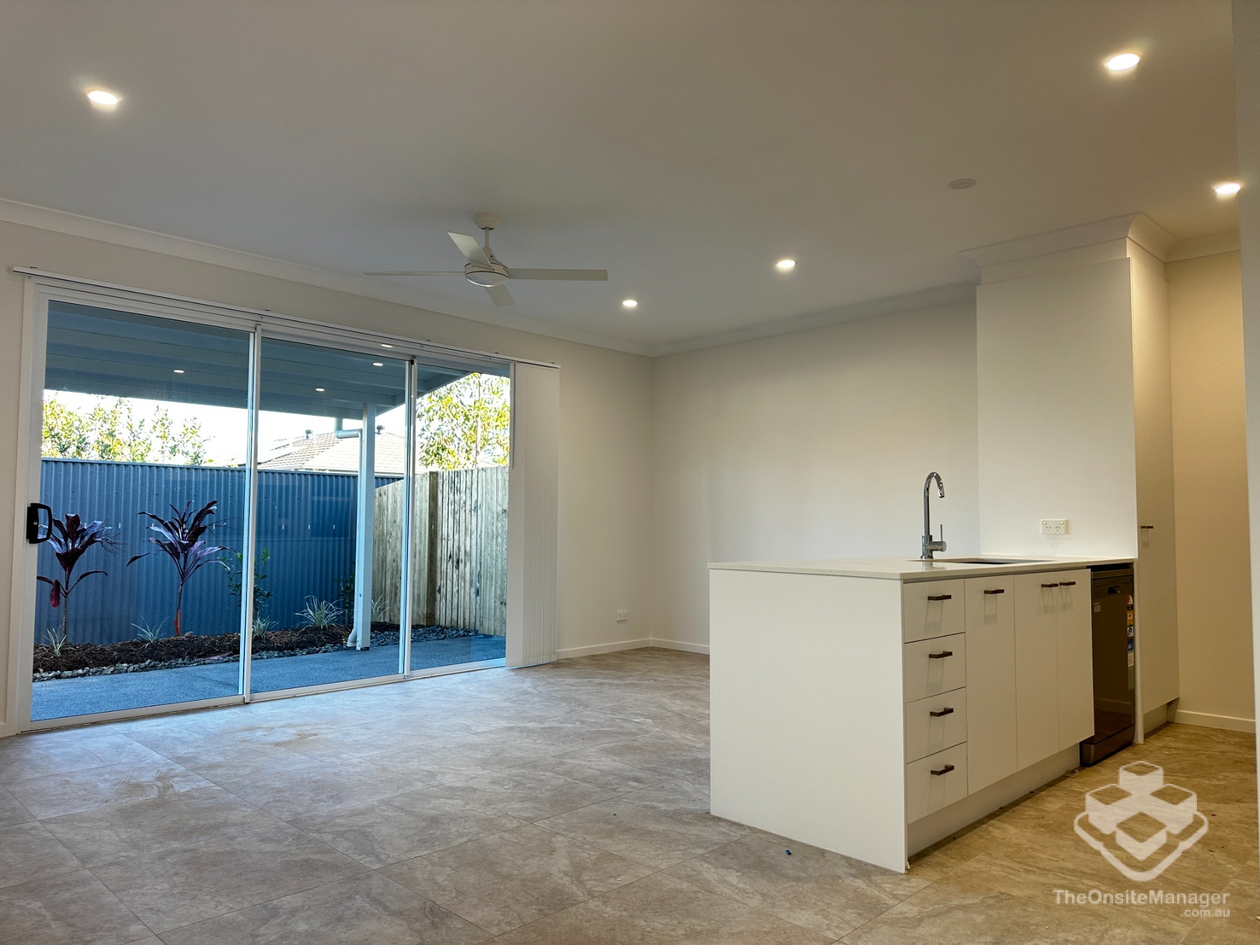 Rental at 32/35 Claussen St, Browns Plains