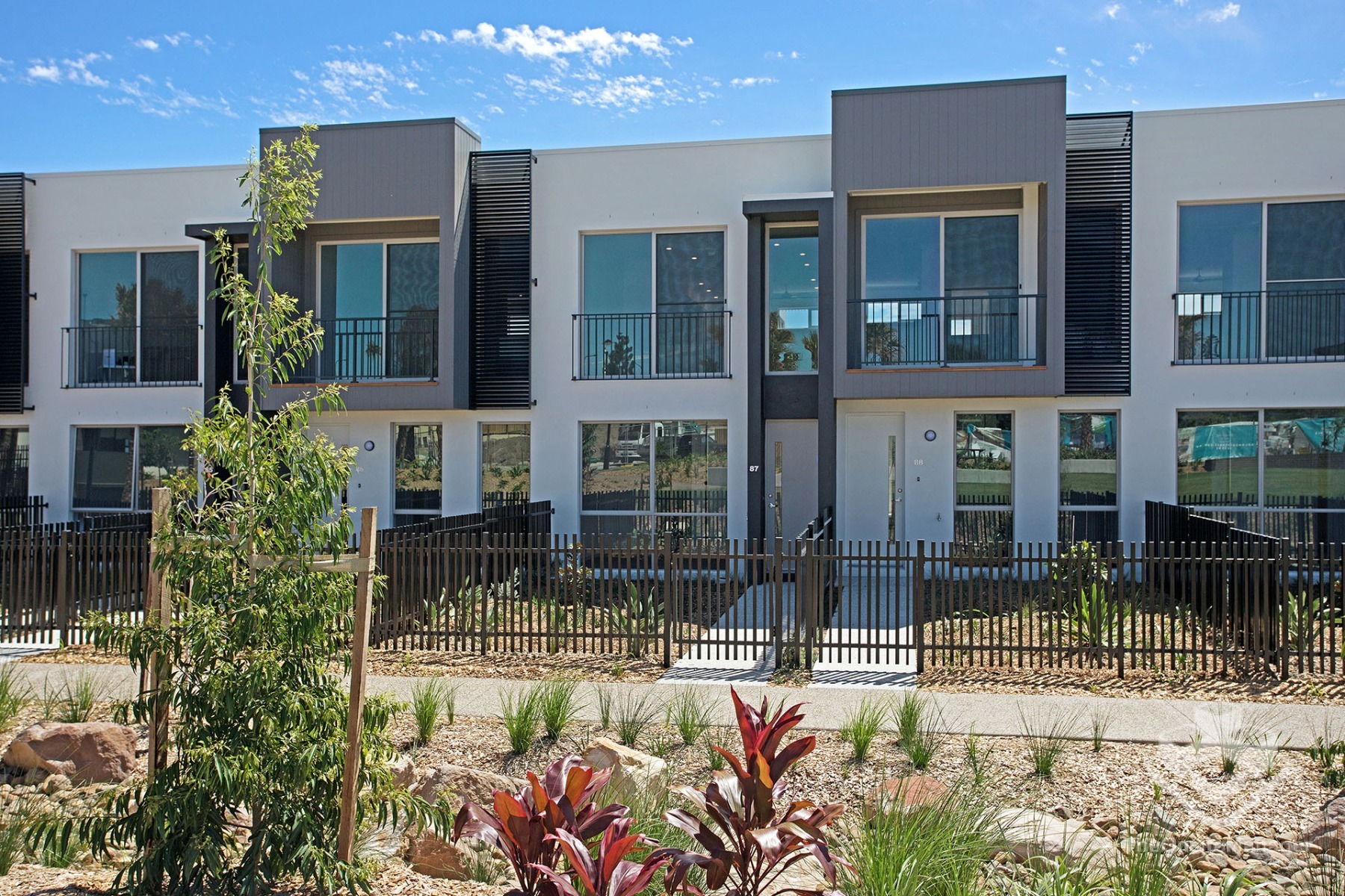 Rental at 88/25 The Corso, North Lakes