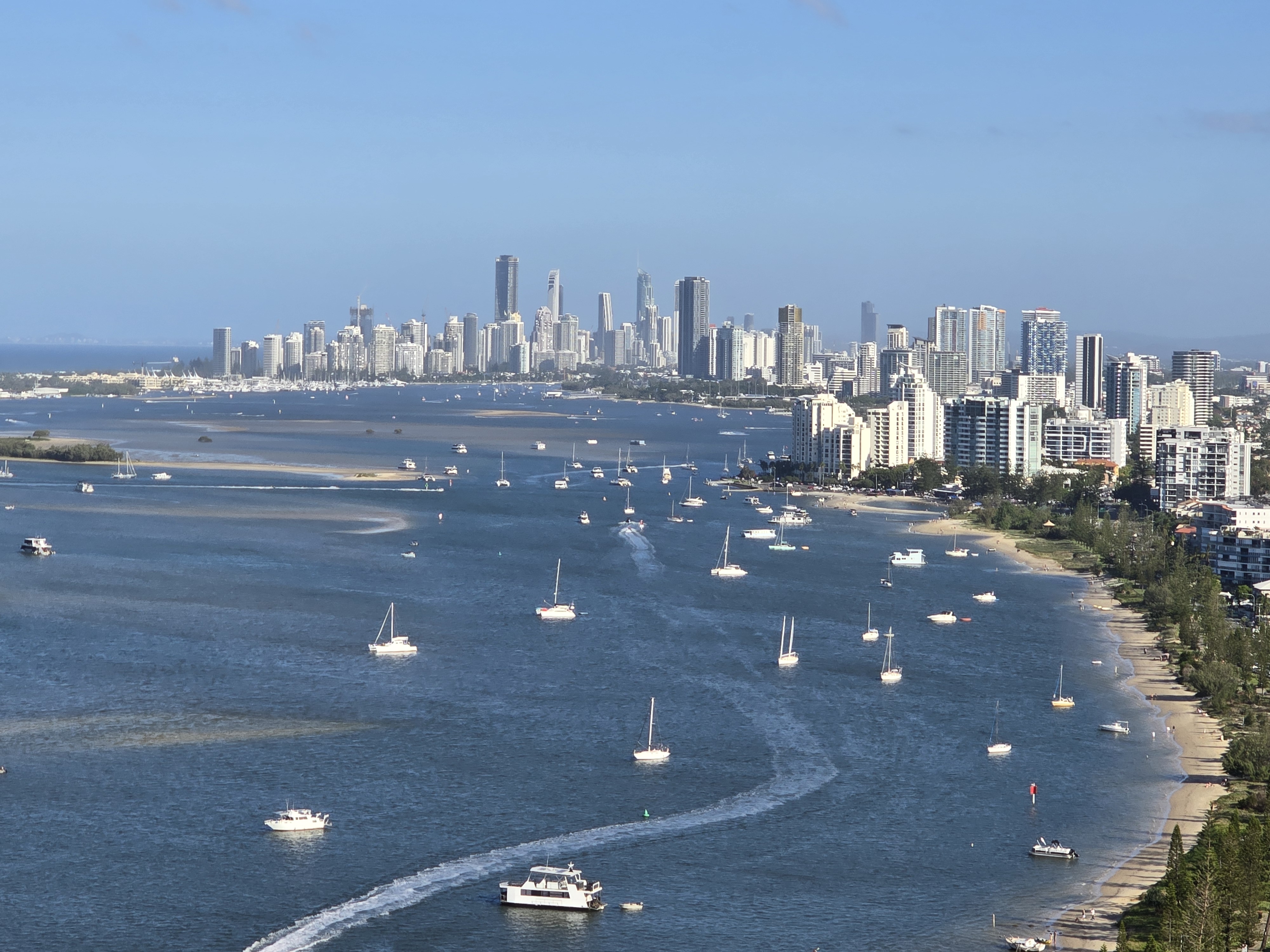 BROADWATER TOWER, Runaway Bay
