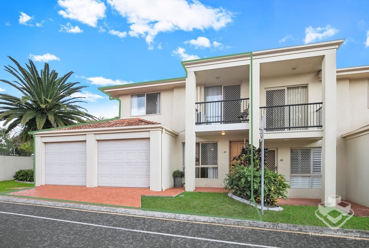 Carindale Views, Carina