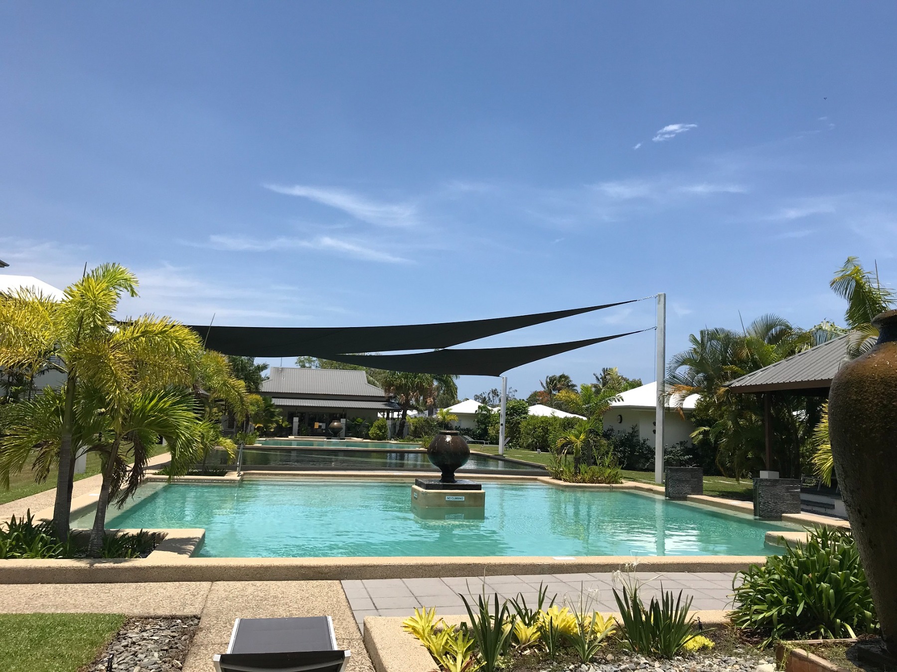 Trinity Cove Apartments, Trinity Beach