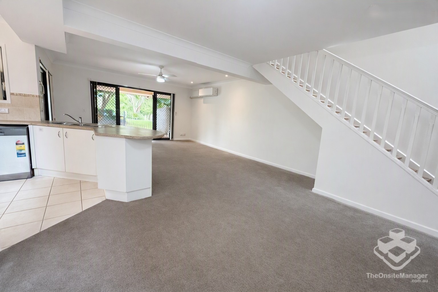 Spacious Parkside Townhouse