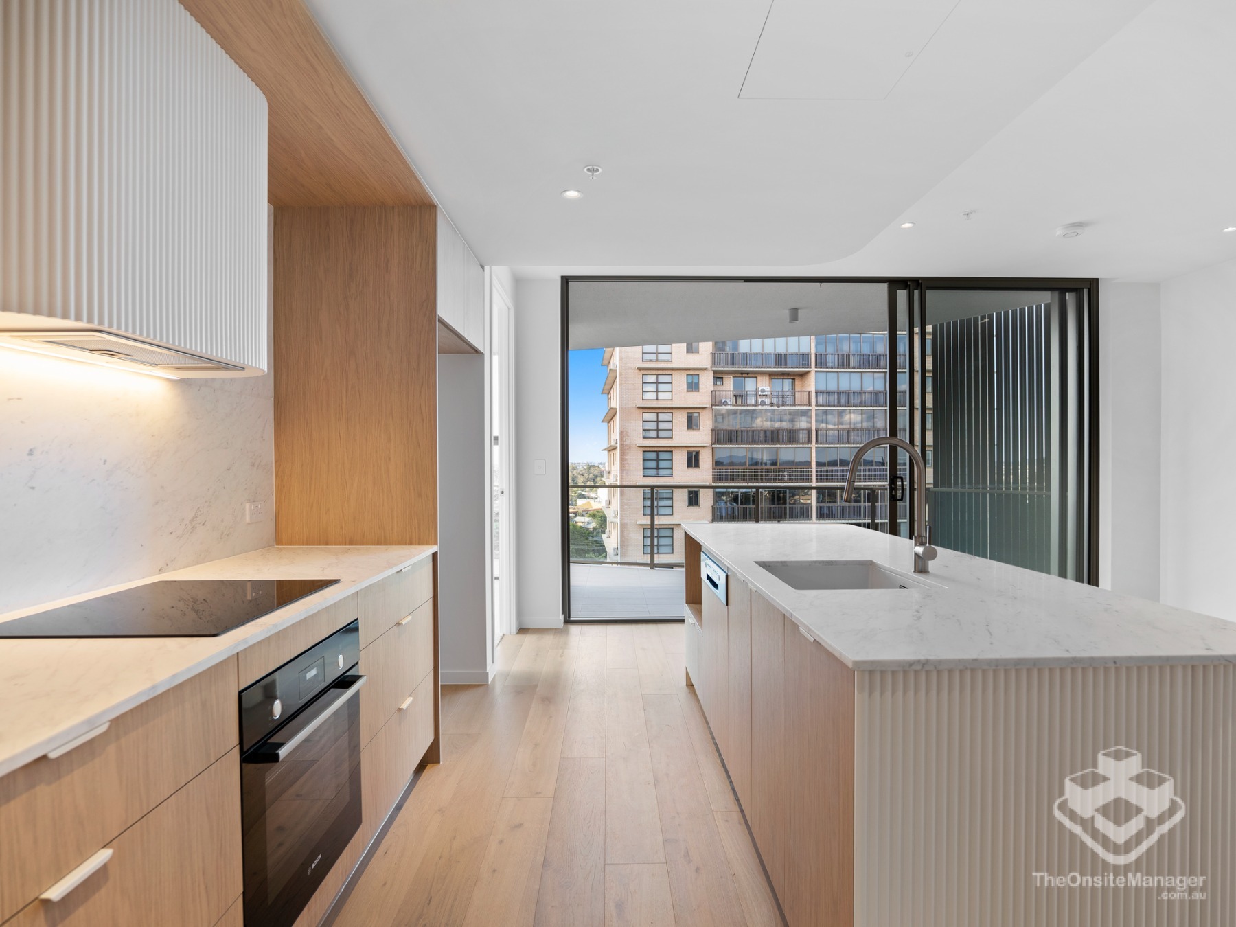 Brand New Luxury Apartment | 3 Bedrooms | 3 Bathrooms | 2 Secure Car Spaces