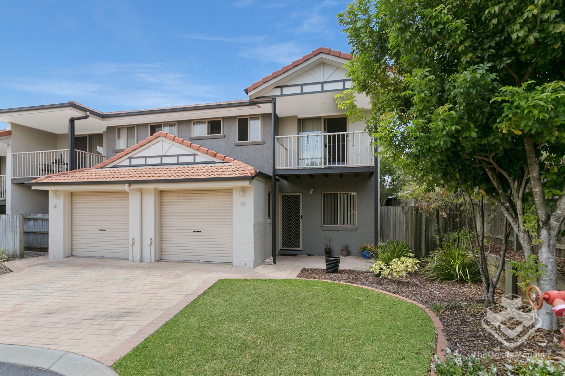 “MANLY OUTLOOK” 250 MANLY ROAD, MANLY WEST